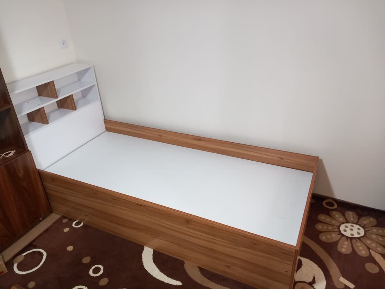 نمونه کار تخت خواب یک نفره